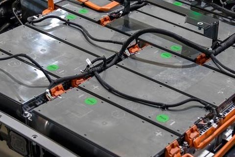 随均川高价汽车电池回收,锂电池报废回收价格|专业回收蓄电池